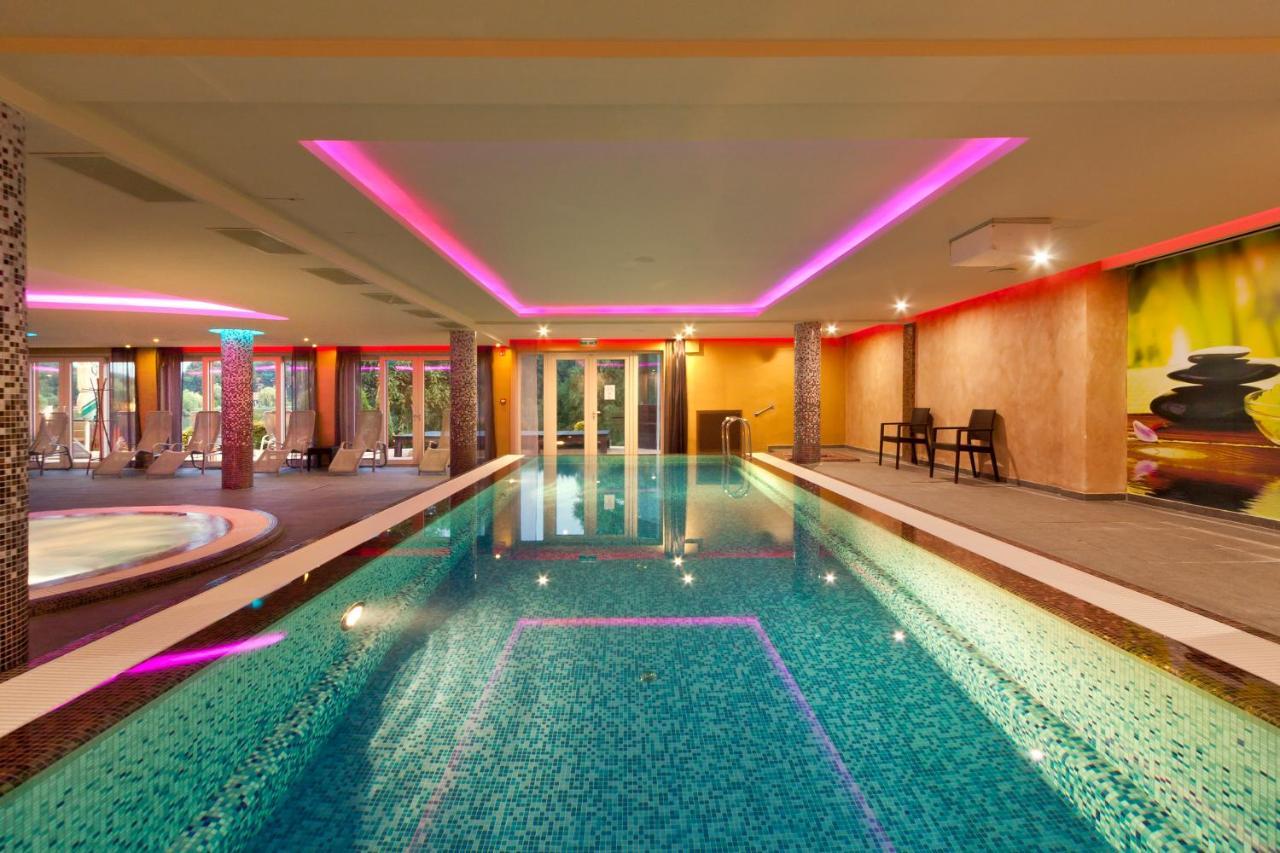 To Wellness Hotel Bank  Ngoại thất bức ảnh